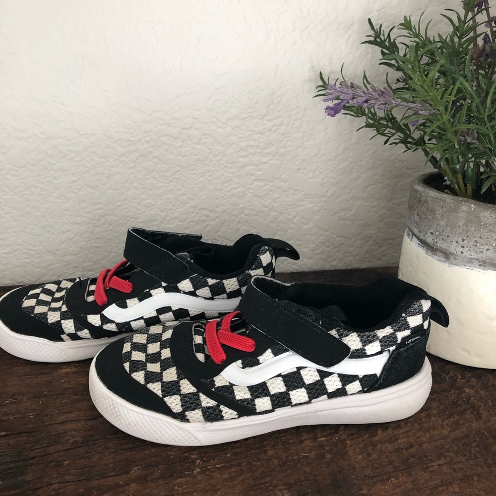 Vans checkered toddler shoes